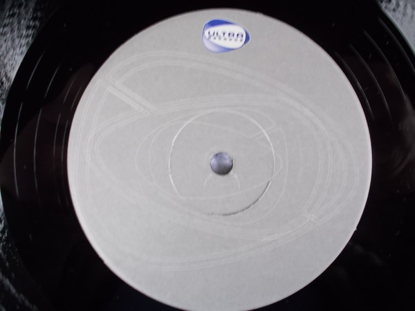 E'MIJ - Love Is A Place | Ultra Records (UL019) - 2 E'MIJ - Love Is A Place | Ultra Records (UL019) - 2