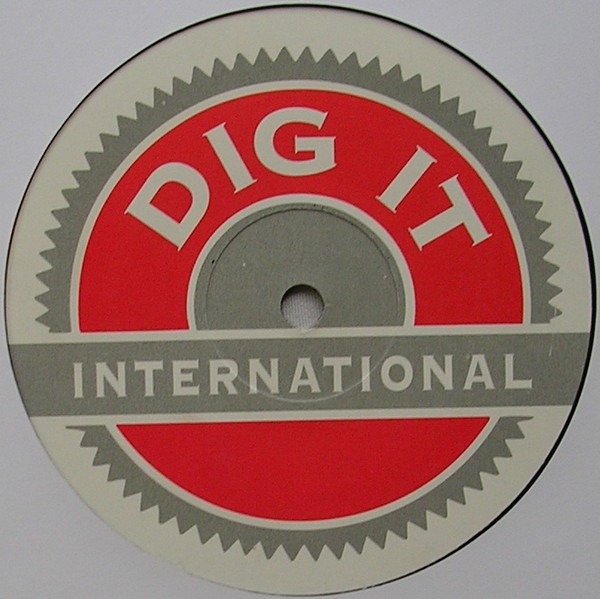 Mistral Featuring Jamie Dee - Daddy | Dig It International (DMX 10262) - 4 Mistral Featuring Jamie Dee - Daddy | Dig It International (DMX 10262) - 4