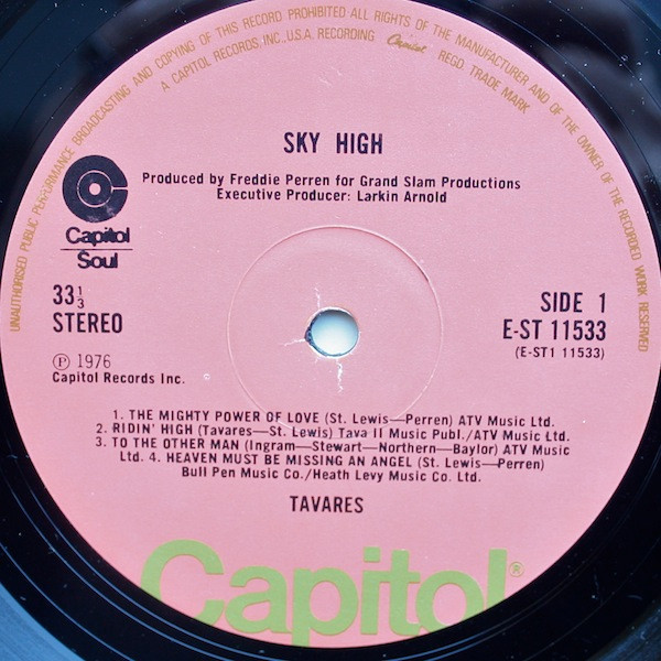 Tavares - Sky-High! | Capitol Records (E-ST 11533) - 3 Tavares - Sky-High! | Capitol Records (E-ST 11533) - 3