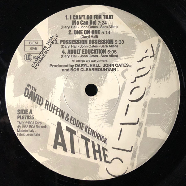 Daryl Hall & John Oates With David Ruffin & Eddie Kendrick - Live At The Apollo | RCA (PL87035) - 2 Daryl Hall & John Oates With David Ruffin & Eddie Kendrick - Live At The Apollo | RCA (PL87035) - 2