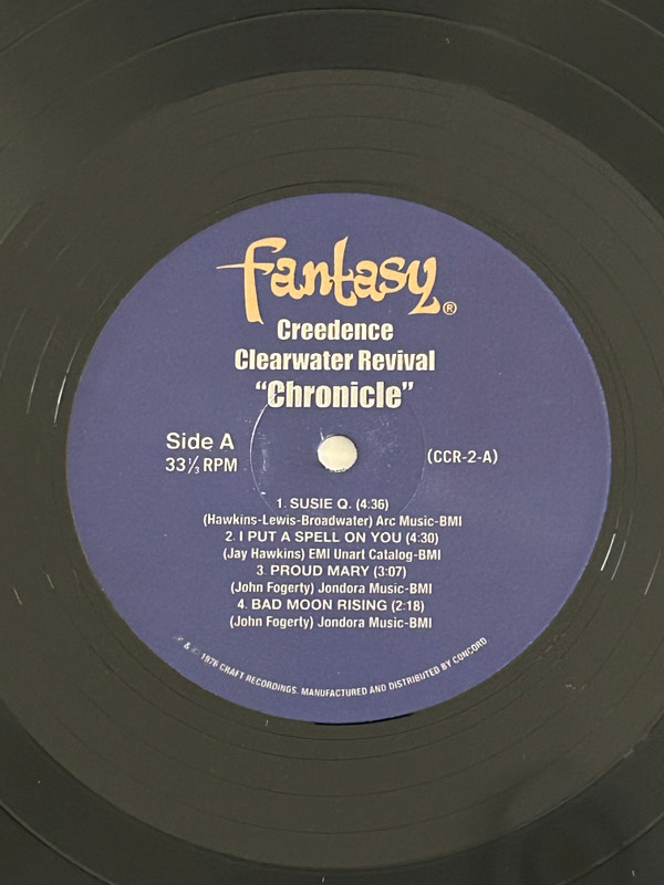 Creedence Clearwater Revival Featuring John Fogerty - Chronicle - The 20 Greatest Hits | Fantasy (CCR-2) - 4
