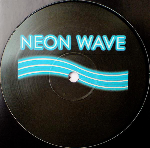 People From Mars - Believe In Me | Neon Wave (NEONWAVE005) - 2