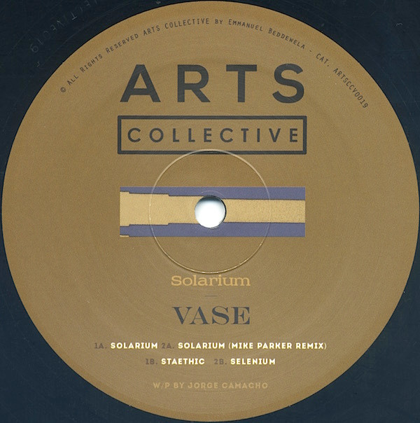 Vase - Solarium | Arts Collective (ARTSCOLLECTIVE019) - 3