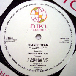 Trance Team - Wake Up | DiKi Records (DIKI 51.12.66) - main Trance Team - Wake Up | DiKi Records (DIKI 51.12.66) - main