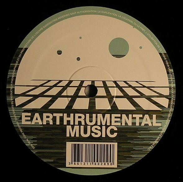 Franck Roger - Yeah Pretoria | Earthrumental Music (EM 007) - 2 Franck Roger - Yeah Pretoria | Earthrumental Music (EM 007) - 2