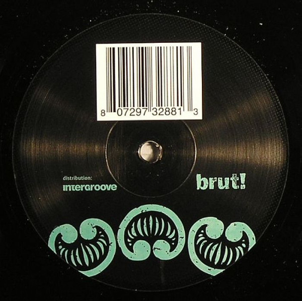 Andreas Heiszenberger - Perfect Moment | Brut! (brut! 02) - 2 Andreas Heiszenberger - Perfect Moment | Brut! (brut! 02) - 2