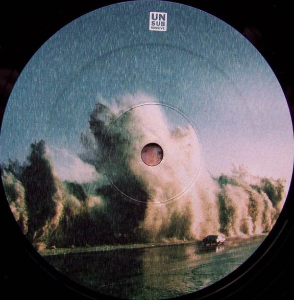 Martin Eyerer - The Storm | Unsubmissive Records (USM 044-6) - 3