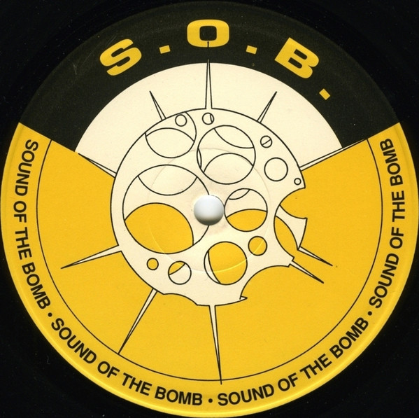 Paranoimia / New Wave Form - Paranoimia / The Dark | S.O.B. (Sound Of The Bomb) (S.O.B. 118) - 2