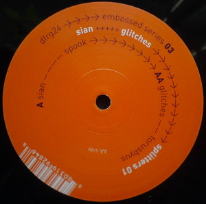 Sian / Glitches - Splitters 01 | Defrag Sound Processing (dfrg24) - 3