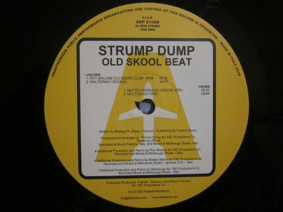 Strump Dump - Old Skool Beat | Airplane! Records (ARP 21088) - 3 Strump Dump - Old Skool Beat | Airplane! Records (ARP 21088) - 3