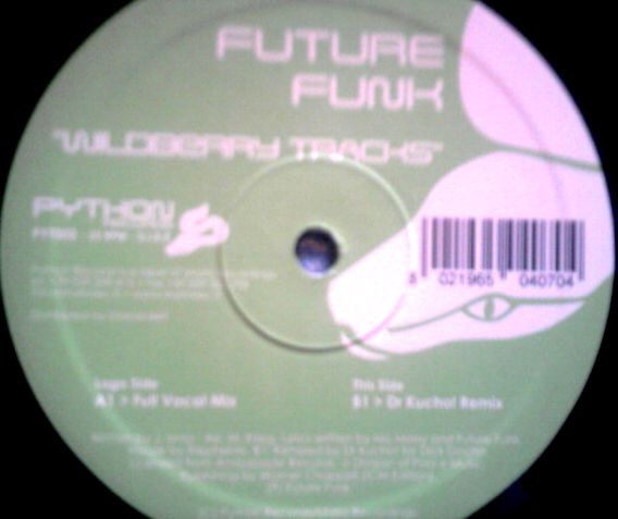 Future Funk - Wildberry Tracks | Python Records (PYT002) - 3