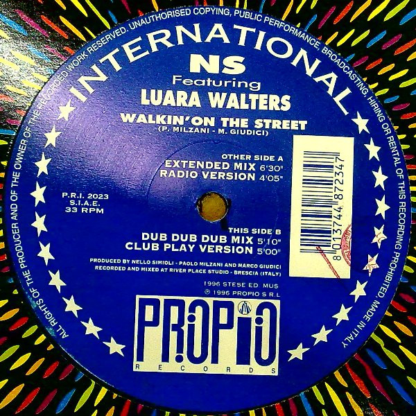 NS Featuring Luara Walters - Walkin' On The Street | Propio Records (PRI 2023)