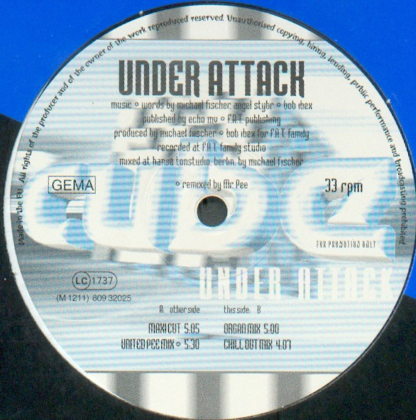 Cube - Under Attack | Bigfoot (M 1211) - main