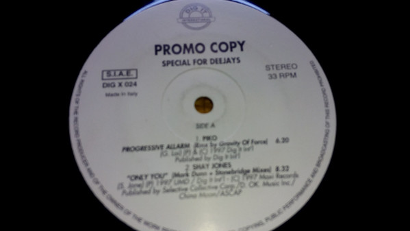 Various - Promo Copy | Dig It International (DIG X 024) - 2 Various - Promo Copy | Dig It International (DIG X 024) - 2