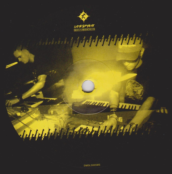 Genlog - Ceasefire | Low Spirit Recordings (DMDLS005MS) - 4 Genlog - Ceasefire | Low Spirit Recordings (DMDLS005MS) - 4