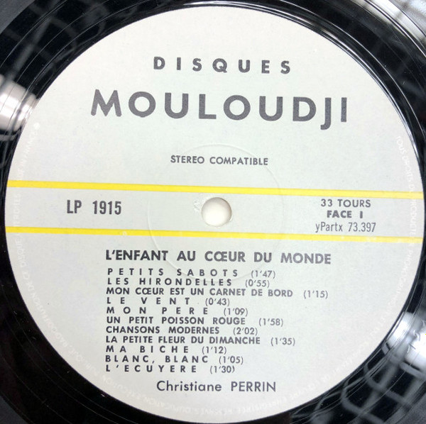 Christiane Perrin - L'enfant Au Cœur Du Monde (Poèmes D'enfants) | Disques Mouloudji (LP 1915) - 3