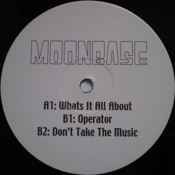 Moonbase - Untitled | Not On Label (MOONBASE001) - main