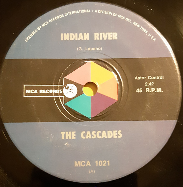 The Cascades - Indian River | MCA Records (MCA 1021)