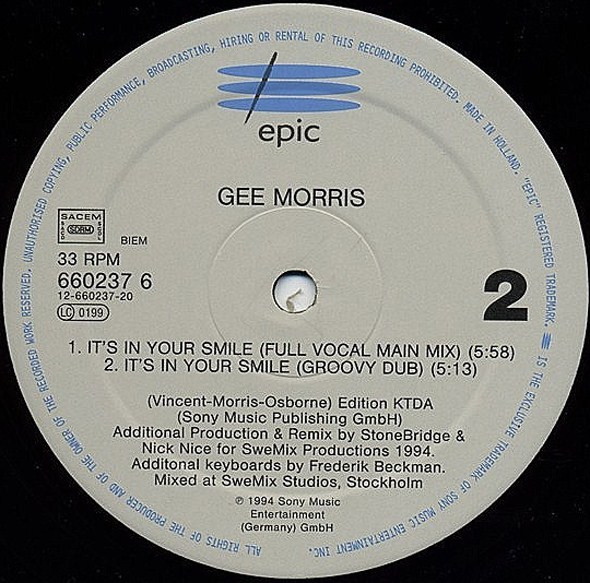 Gee Morris - It's In Your Smile | Epic (EPC 660237 6) - 4 Gee Morris - It's In Your Smile | Epic (EPC 660237 6) - 4