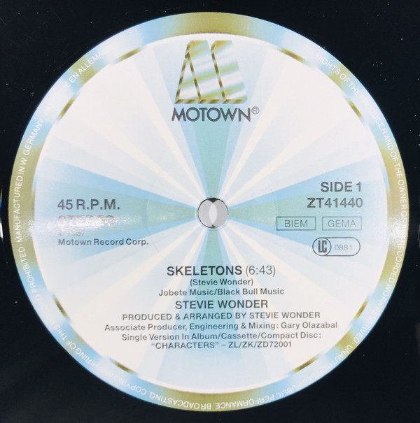 Stevie Wonder - Skeletons | Motown (ZT 41440) - 3