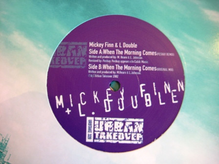 Mickey Finn & L Double - When The Morning Comes | Urban Takeover (URBTAKE 32) - 3 Mickey Finn & L Double - When The Morning Comes | Urban Takeover (URBTAKE 32) - 3