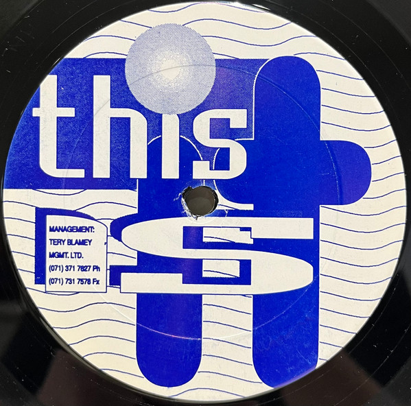 Dannii Minogue - This Is It | Radikal Records (HAL 12518) - 2 Dannii Minogue - This Is It | Radikal Records (HAL 12518) - 2
