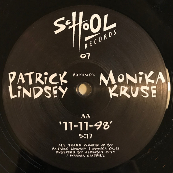 Patrick Lindsey Presents Monika Kruse - The Last Night | School Records (SCHOOL 07) - 2 Patrick Lindsey Presents Monika Kruse - The Last Night | School Records (SCHOOL 07) - 2