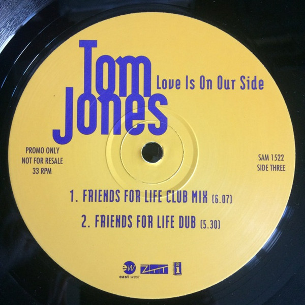Tom Jones - Love Is On Our Side | EastWest (SAM 1522) - 3