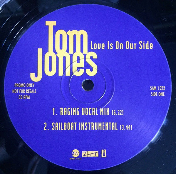 Tom Jones - Love Is On Our Side | EastWest (SAM 1522) - 2