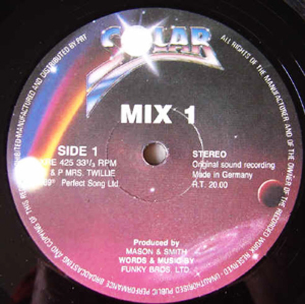 Various - Mix 1 | Solar (XRE-425) - main Various - Mix 1 | Solar (XRE-425) - main