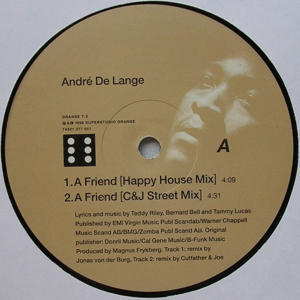 André De Lange - A Friend | Superstudio Orange (ORANGE T-2) - 2 André De Lange - A Friend | Superstudio Orange (ORANGE T-2) - 2