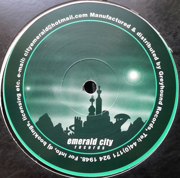 Groove Assassins - Loop Cycles EP | Emerald City Records (ECR00101) - main Groove Assassins - Loop Cycles EP | Emerald City Records (ECR00101) - main