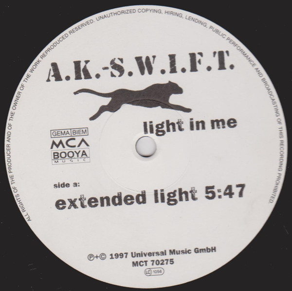 A.K.-S.W.I.F.T. - Light In Me | MCA Records (MCT 70275) - 2 A.K.-S.W.I.F.T. - Light In Me | MCA Records (MCT 70275) - 2