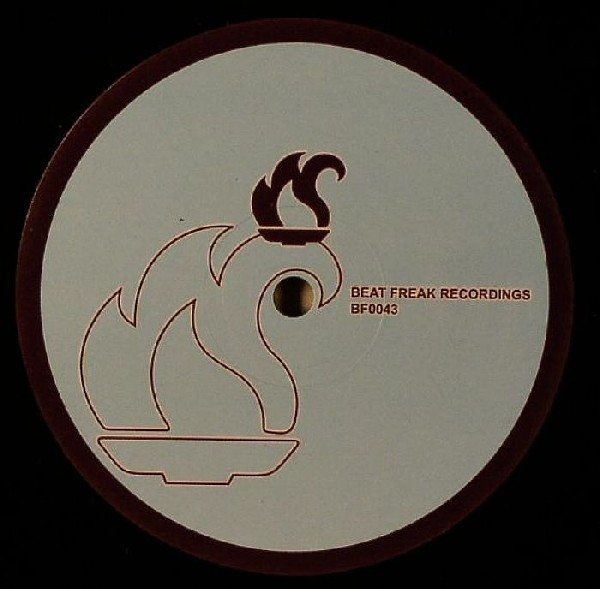 Dimas Carbajo pres. D-Formation - Signs & Portents | BeatFreak Recordings (BF0043) - 6
