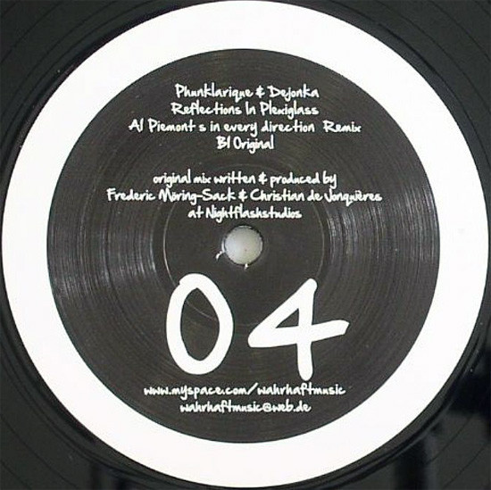Phunklarique & Dejonka - Reflections In Plexiglass | Wahrhaft (Wahrhaft 04) - main Phunklarique & Dejonka - Reflections In Plexiglass | Wahrhaft (Wahrhaft 04) - main