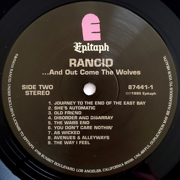 Rancid - ...And Out Come The Wolves | Epitaph (87441-1) - 4 Rancid - ...And Out Come The Wolves | Epitaph (87441-1) - 4
