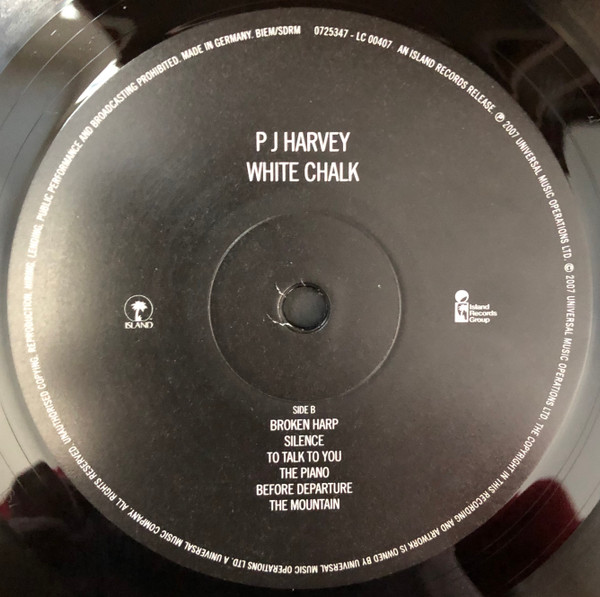 P J Harvey - White Chalk | Island Records (0725347) - 5 P J Harvey - White Chalk | Island Records (0725347) - 5