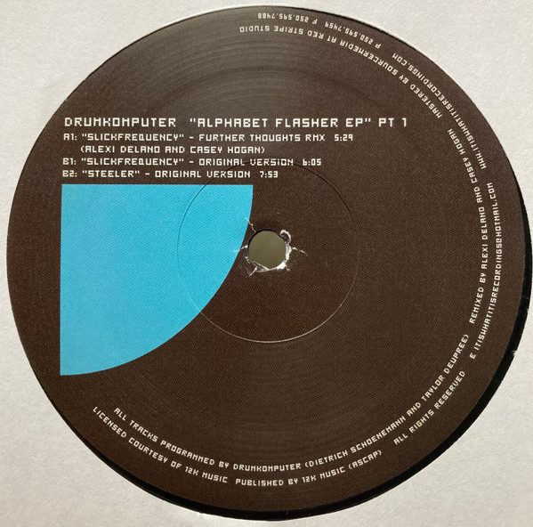 Drum Komputer - Alphabet Flasher EP Pt. 1 | Itiswhatitis Recordings (IIWII002)