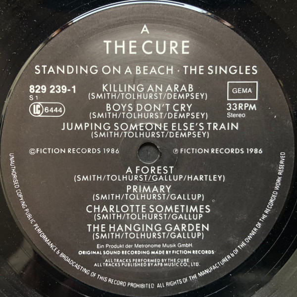 The Cure - Standing On A Beach · The Singles | Fiction Records (829 239-1) - 5 The Cure - Standing On A Beach · The Singles | Fiction Records (829 239-1) - 5