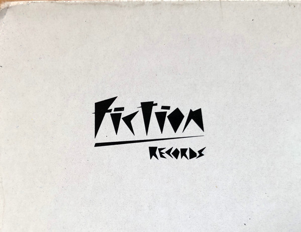 The Cure - Standing On A Beach · The Singles | Fiction Records (829 239-1) - 9 The Cure - Standing On A Beach · The Singles | Fiction Records (829 239-1) - 9