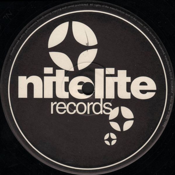Junkfood Junkies Feat. MC Quest - Work It | Nitelite Records (NL 08-98) - 4