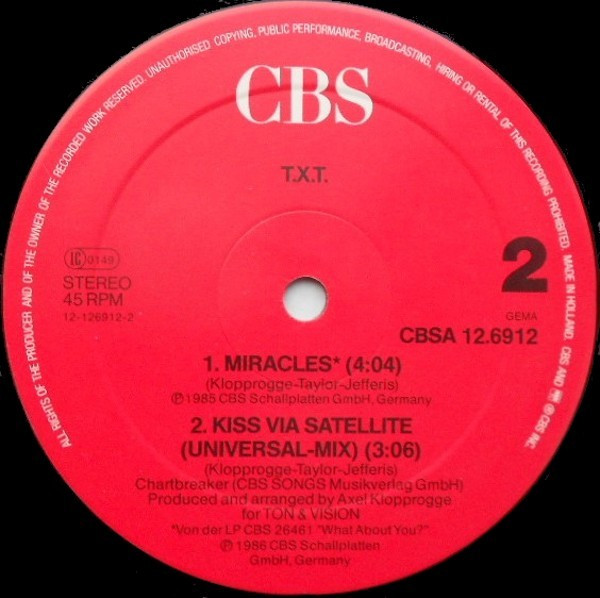 T.X.T. - Kiss Via Satellite | CBS (CBSA 12.6912) - 4