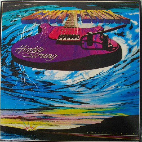 Chateaux - Highly Strung | Ebony Records (EBON 31) - main Chateaux - Highly Strung | Ebony Records (EBON 31) - main