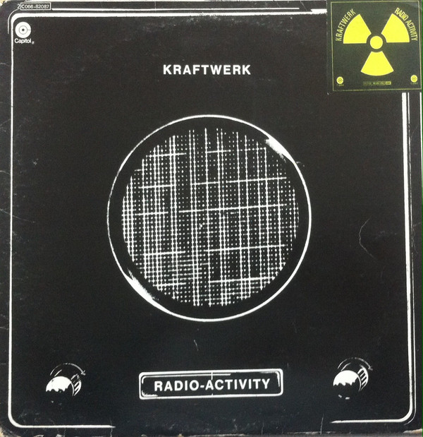 Kraftwerk - Radio-Activity | Capitol Records (2C 066-82.087) - 7 Kraftwerk - Radio-Activity | Capitol Records (2C 066-82.087) - 7