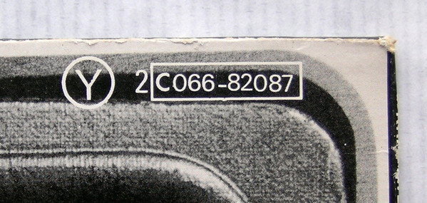 Kraftwerk - Radio-Activity | Capitol Records (2C 066-82.087) - 8 Kraftwerk - Radio-Activity | Capitol Records (2C 066-82.087) - 8