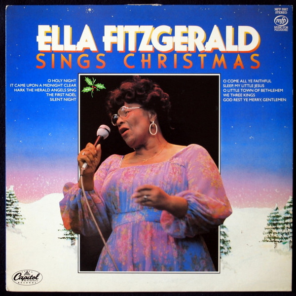 Sings Christmas