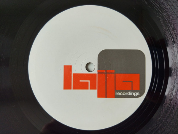 Mike Morales - Dream Shattered | Lajja Recordings (LJJ001) - 3