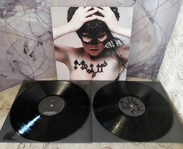 Björk - Medúlla (2LP) [Vinyl] | One Little Independent (TPLP358) - 2