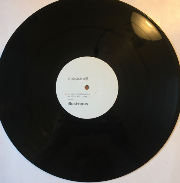 Fragma - Embrace Me (Remixes) | Illustrious (12ILLDJ003)