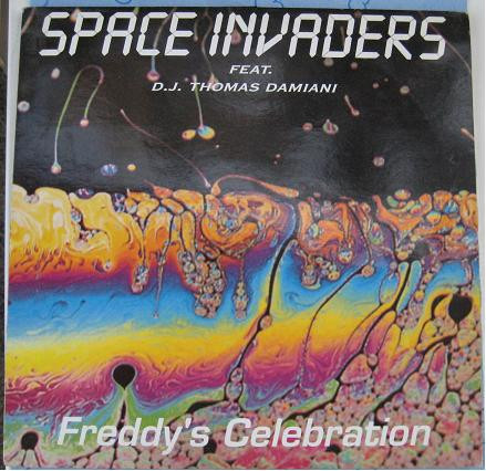 Space Invaders Feat. D.J. Thomas Damiani - Freddy's Celebration | Technology (TECHNO 12119)